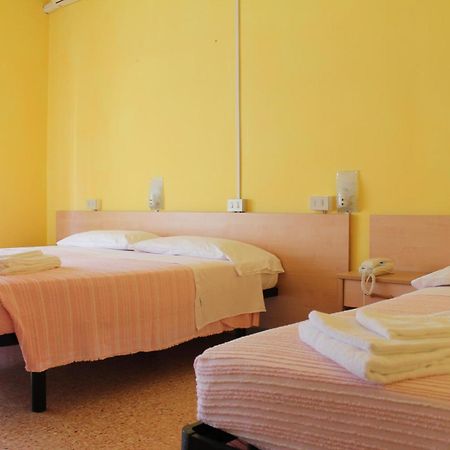 Hotel Ninfea Cervia Buitenkant foto