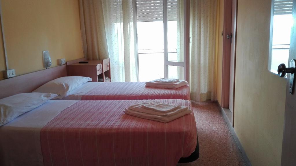 Hotel Ninfea Cervia Buitenkant foto