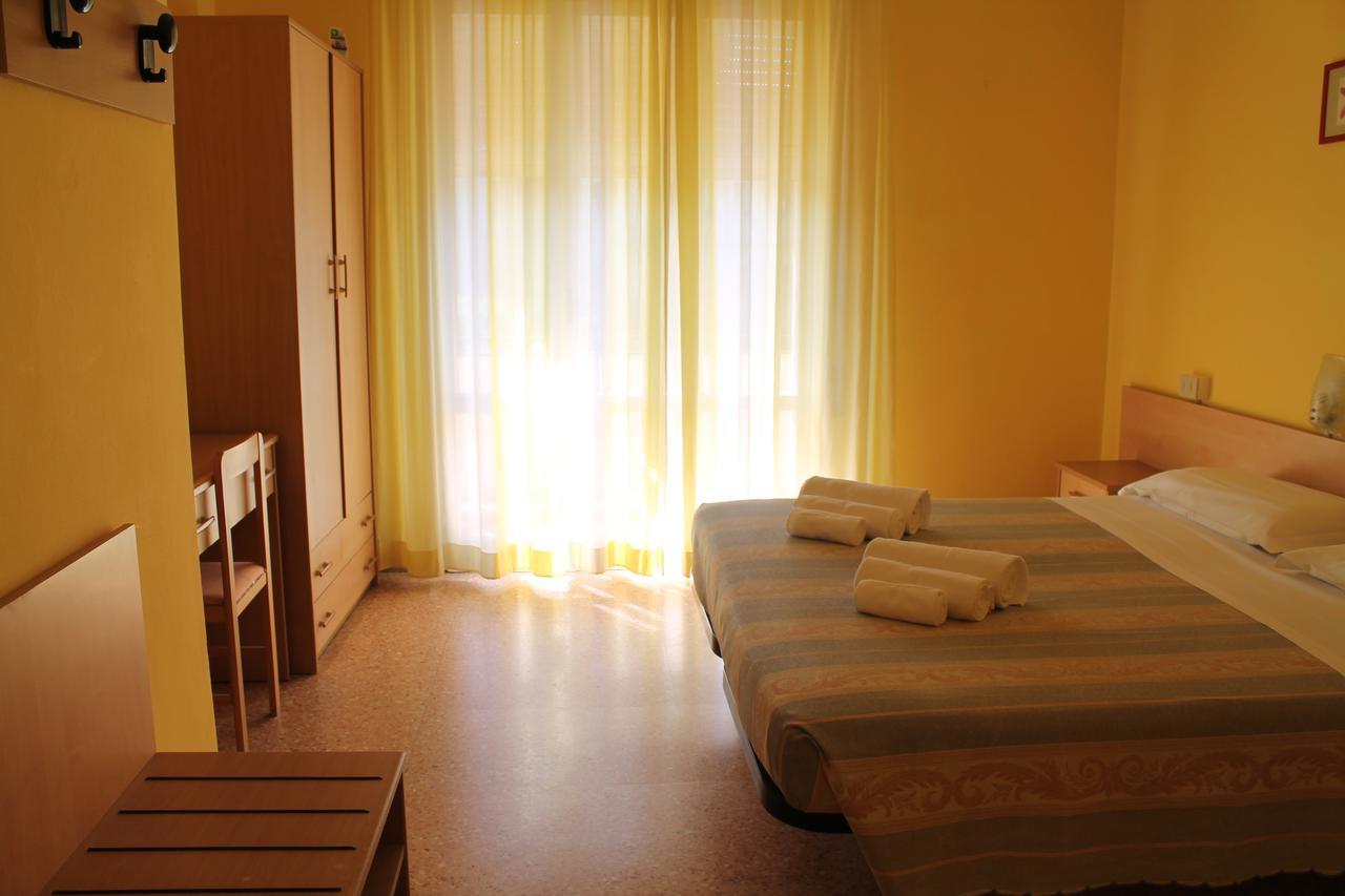 Hotel Ninfea Cervia Buitenkant foto