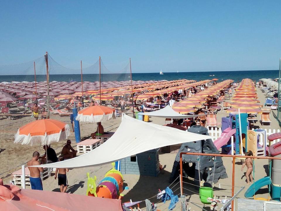 Hotel Ninfea Cervia Buitenkant foto